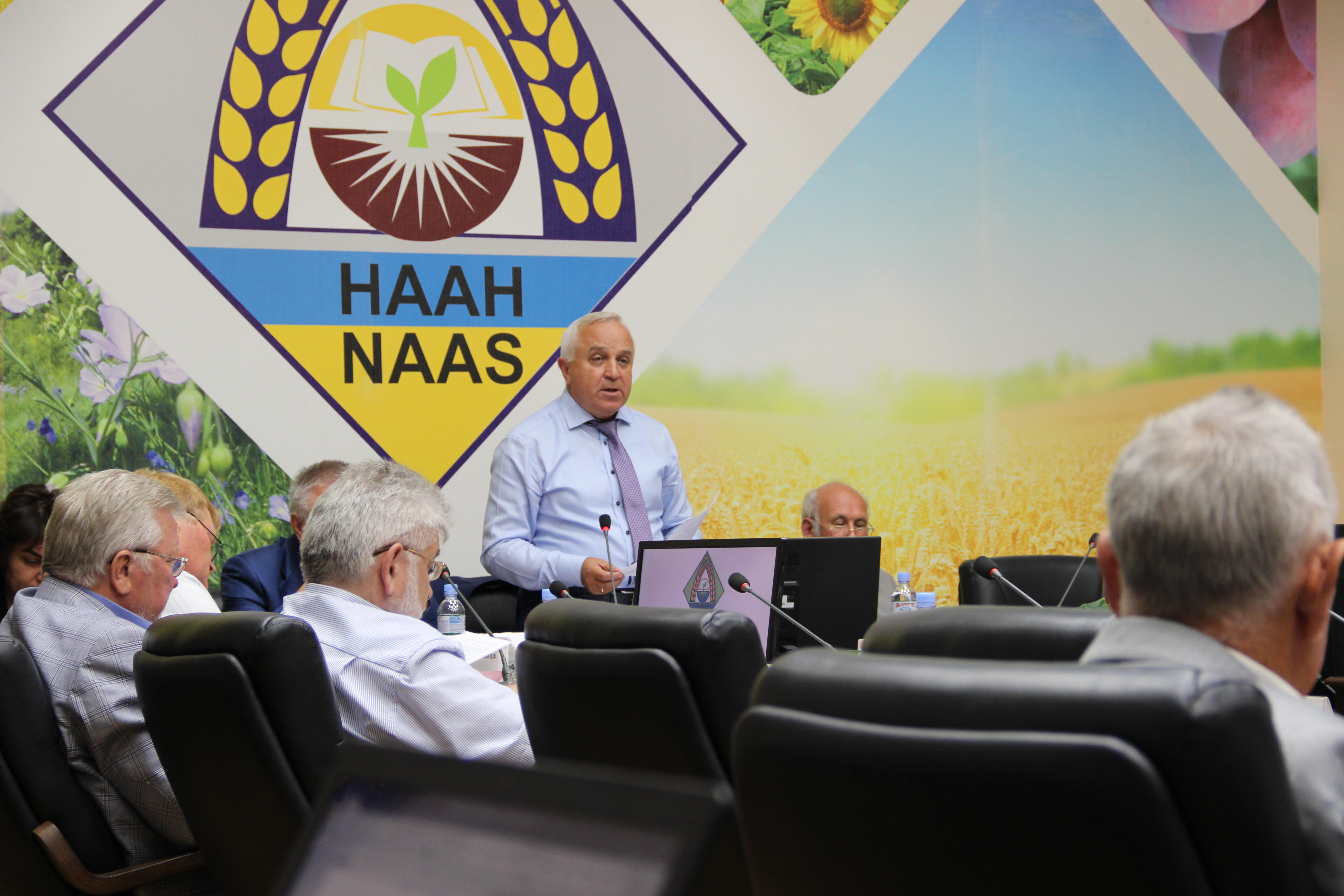 �������� ������� ������ ����������� � ���������� �����, � �������